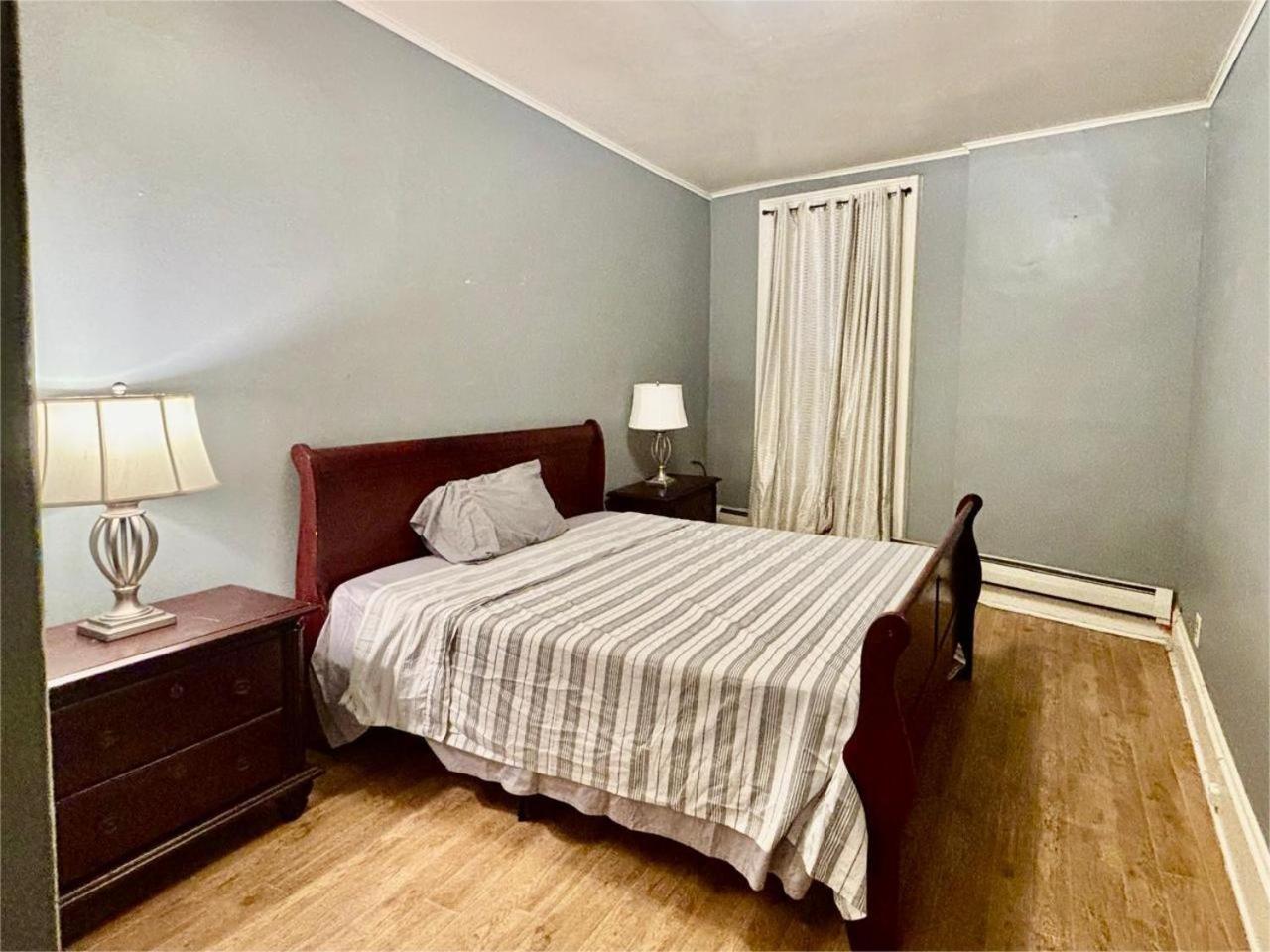 Penn Station Room Motel Casa Newark Eksteriør bilde