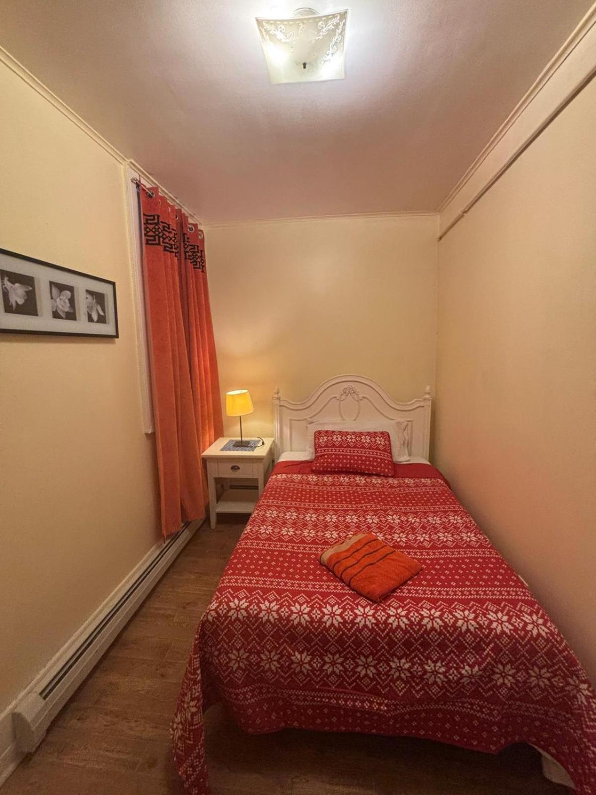 Penn Station Room Motel Casa Newark Eksteriør bilde